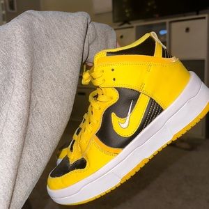 Women's Nike Dunk High Up Varsity Maize Size 6.5 DH3718-001